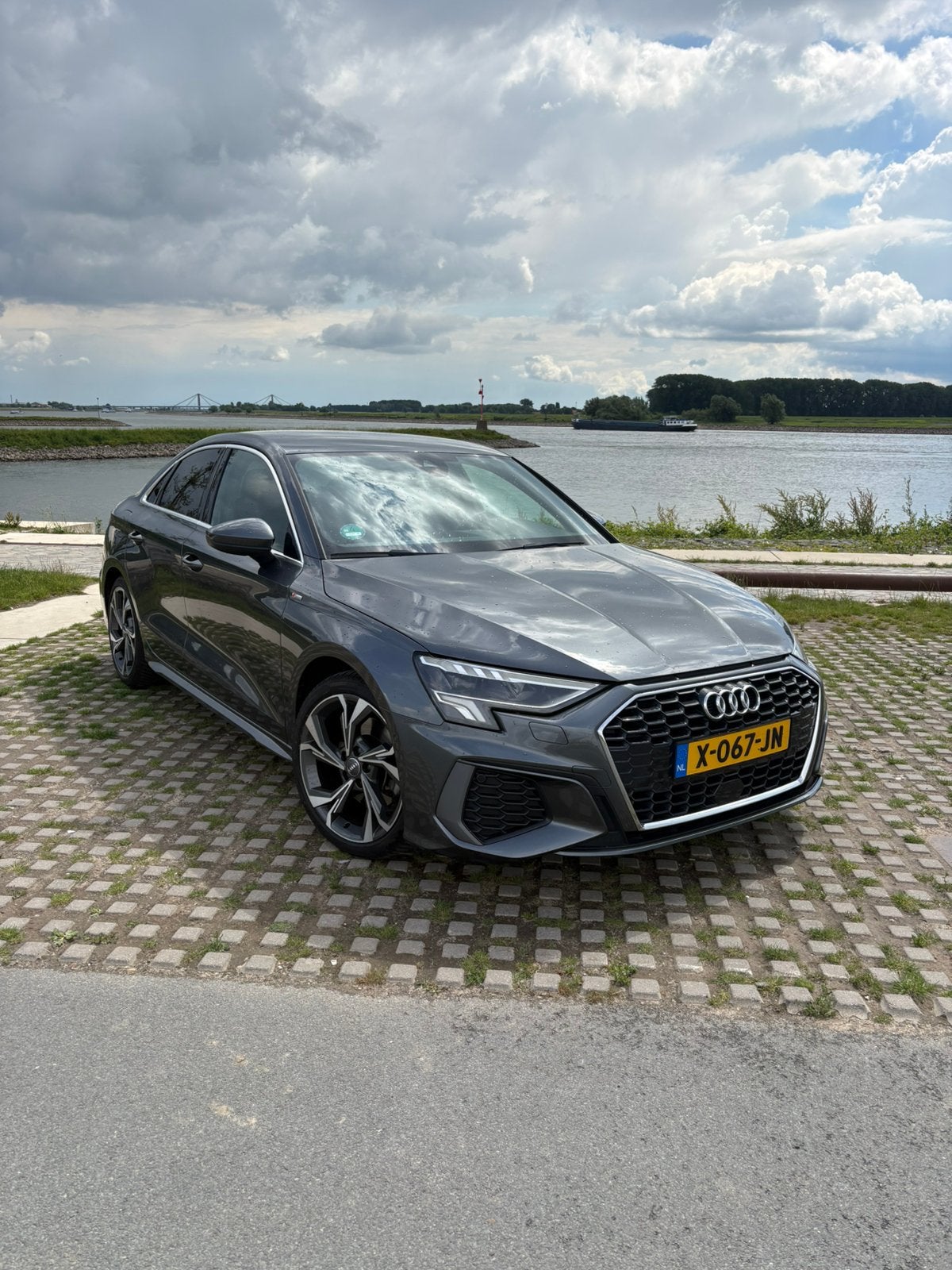 Audi A3 Limousine 35 TFSI S tronic 2020 Navi LED, Auto's, Audi, 1498 cc, 4 cilinders, Leder en Stof, 690 kg