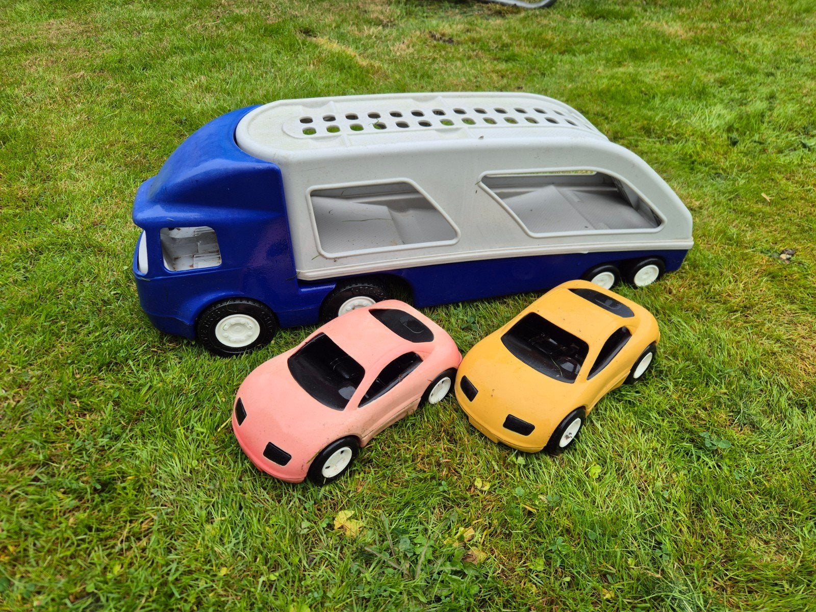 Little Tikes Autoambulance met 2 auto's, Ophalen, Gebruikt