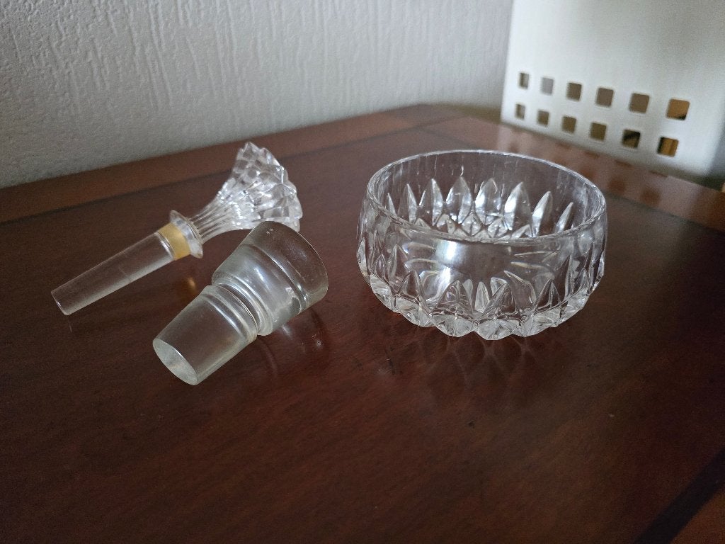 flessenstopper (2), schaaltje, Ophalen