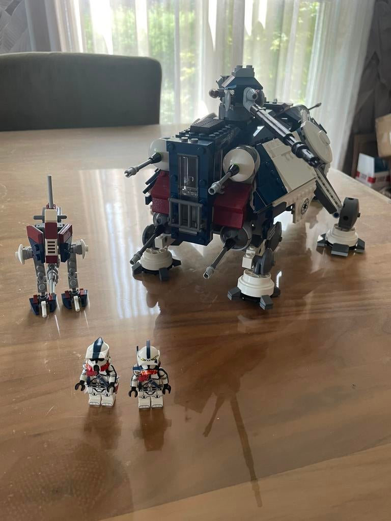 Muunilinst 10 AT-TE moc, MOC (eigen creatie), Compleet, Star Wars, Lego