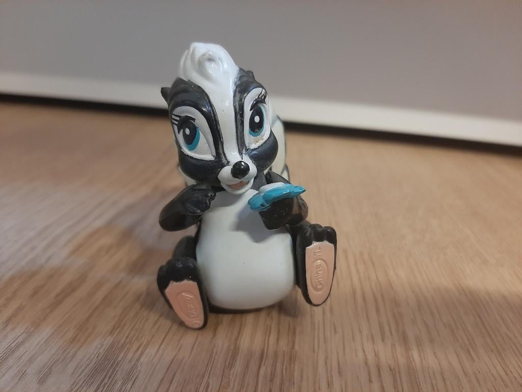 Disney Bambi bloempje het stinkdier poppetje, Ophalen of Verzenden
