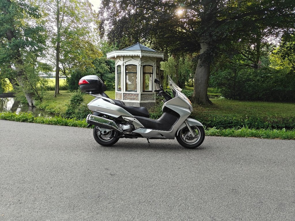 Silverwing 600 Honda 2001, Motoren, Handvatverwarming, Motorrijbewijs A, Gebruikt, Particulier