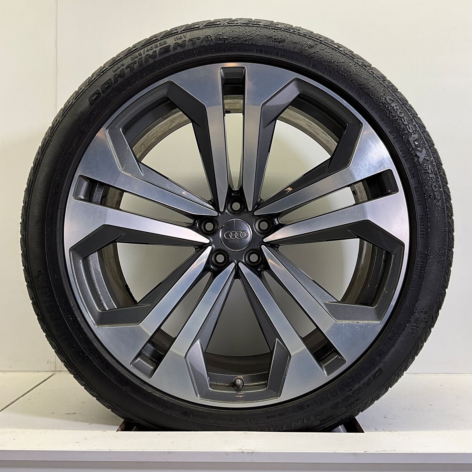 AUDI RSQ8 SQ8 Q8 Q7 SQ7 ETRON SET VELGEN + ALL SEASON BANDEN, Gebruikt, -, 285 mm, -