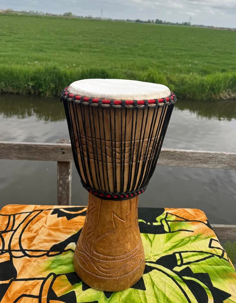 Djembe met nieuw vel, Muziek en Instrumenten, Percussie, Ophalen of Verzenden, Zo goed als nieuw, Trommel