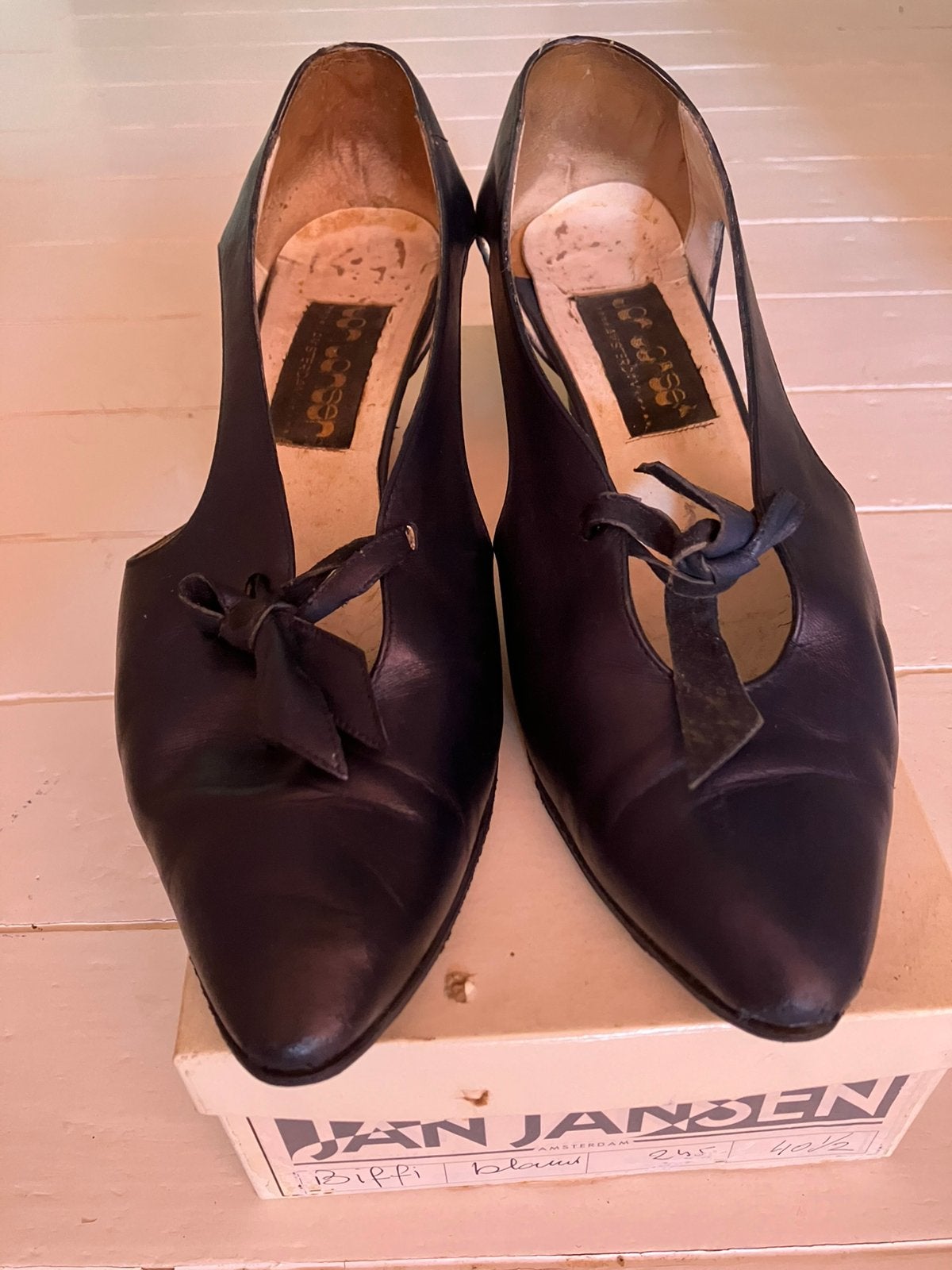Jan Jansen schoenen maat 40.5 uit 1985, Schoenen met lage hakken, Blauw, Ophalen of Verzenden, Gedragen