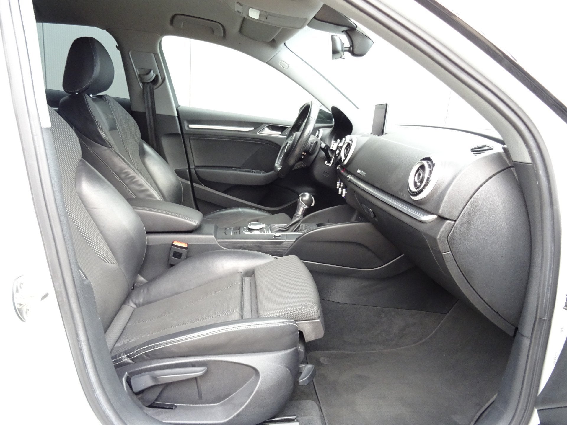 Audi A3 Sportback 1.4 TFSI CoD Design Pro Line Plus * VIRTUA, Gebruikt, 4 cilinders, 150 pk, Leder en Stof