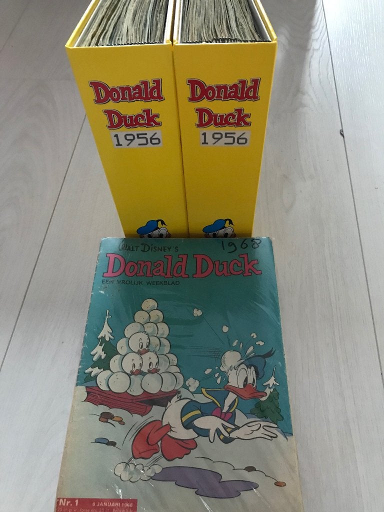 Donald Duck complete jaartallen, diverse jaren en prijzen., Meerdere stripboeken, Ophalen of Verzenden, Gelezen