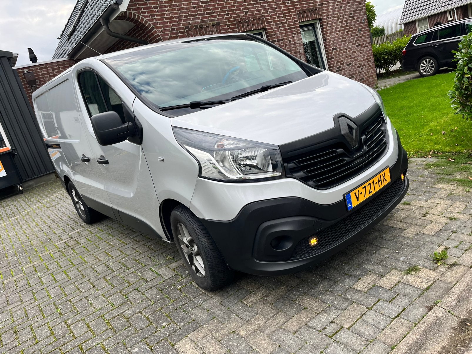 Renault Trafic 1.6 dCi L1H1 | BTW-auto | Navi | Trekhaak, Auto's, 135 pk, Bluetooth, Renault, Origineel Nederlands