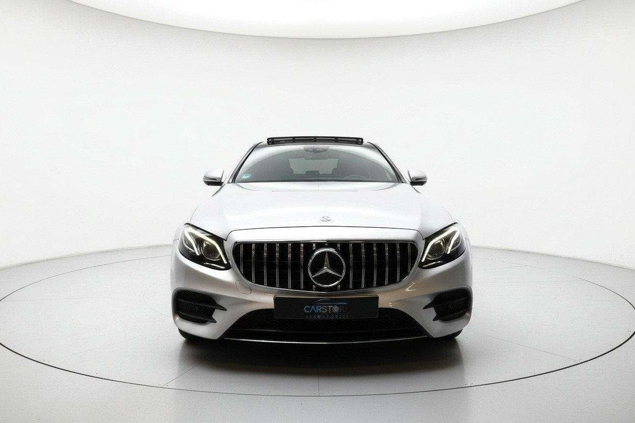 Mercedes-Benz E-klasse 200 AMG PANO NIGHT SFEER 360 NAP, Automaat, Achterwielaandrijving, Gebruikt, Automatische klimaatregeling