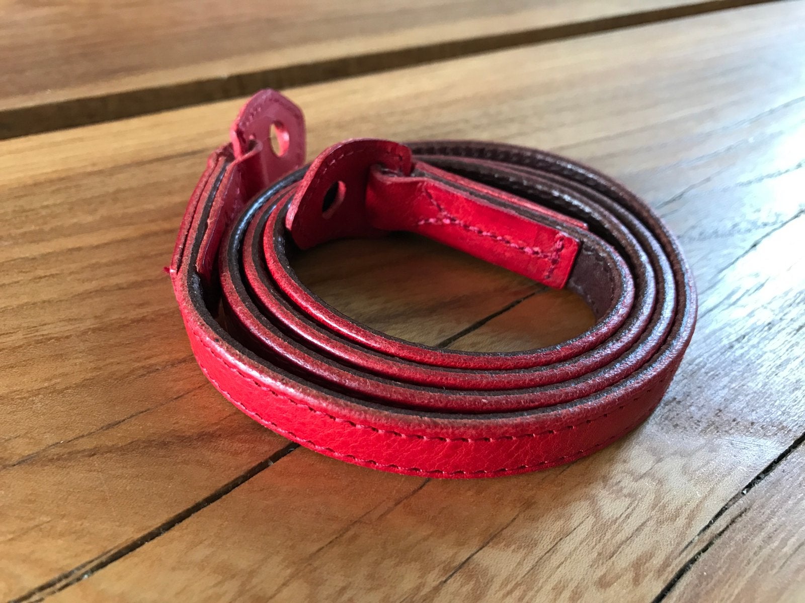 Nieuw Artisan & Artist Japan Leren Strap Rood for Leica M, Ophalen of Verzenden, Nieuw