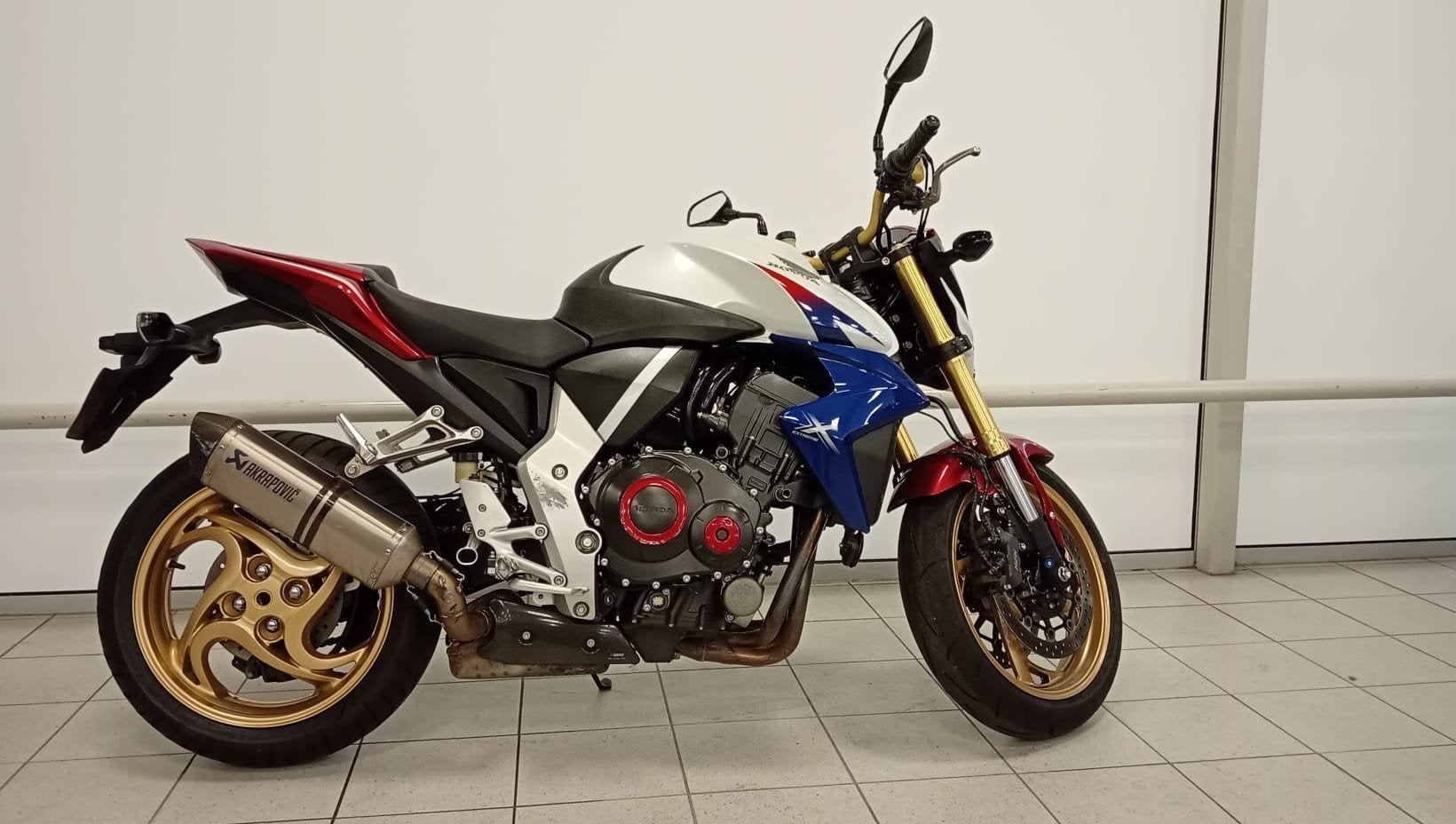 Honda CB 1000 R ABS (bj 2012), Bedrijf, Honda Motor Europe Limited, Customer.service@honda-eu.com, Rivium Boulevard 200-234
2909 LK  CAPELLE AAN DEN IJSSEL, NL