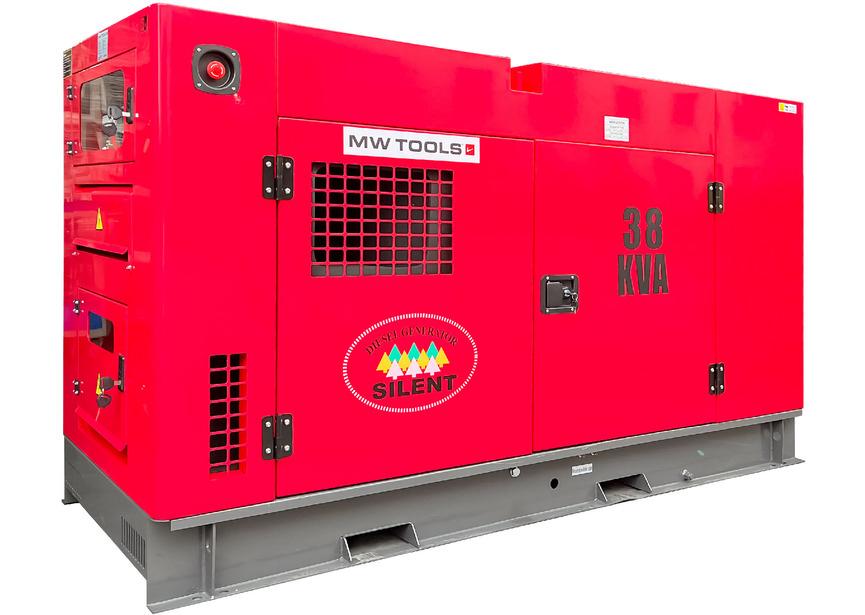 Diesel generator 41 kVA 3x400V- 1x230V watergekoeld MW Tools, Ophalen, Nieuw