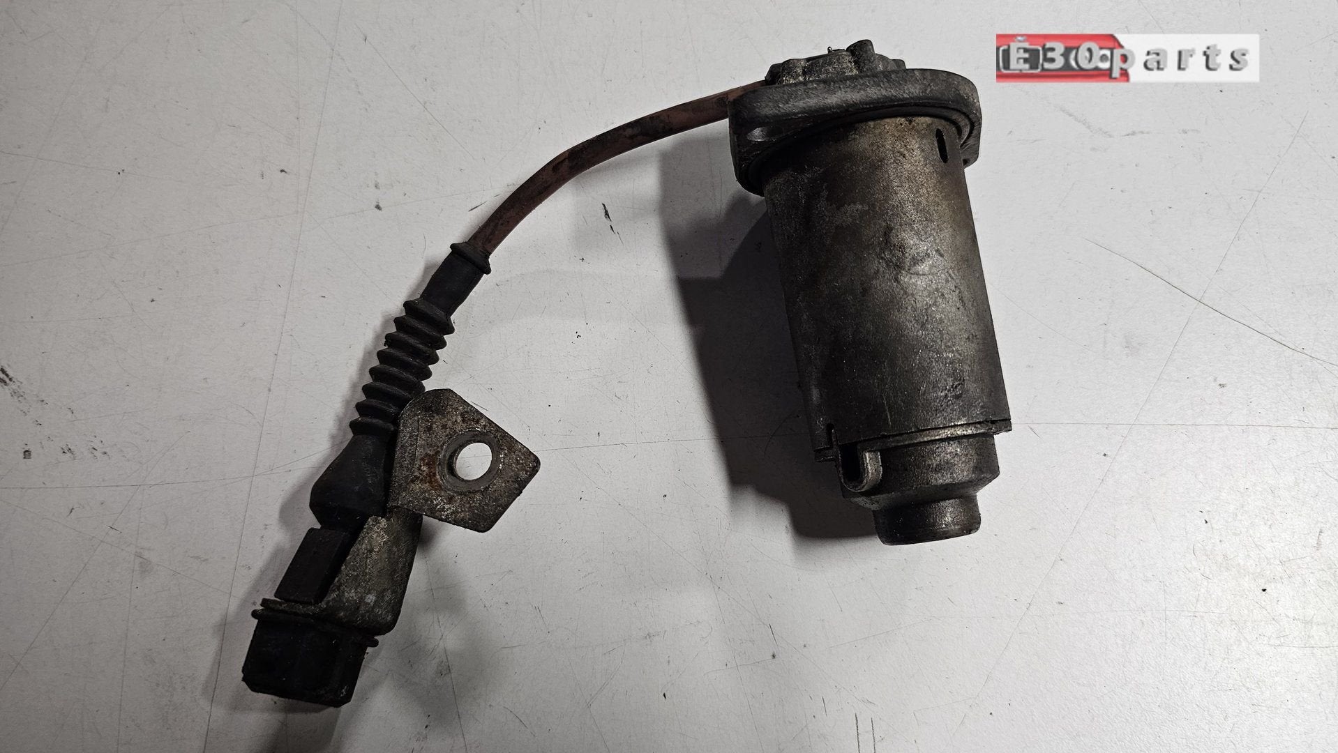 Olie niveau sensor 3 polig BMW 3 serie E30 6 cyl 12611722301, Gebruikt, -, Ophalen of Verzenden, -