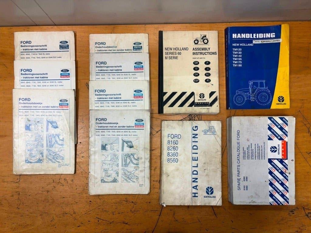 Ford / New Holland boeken, Ophalen