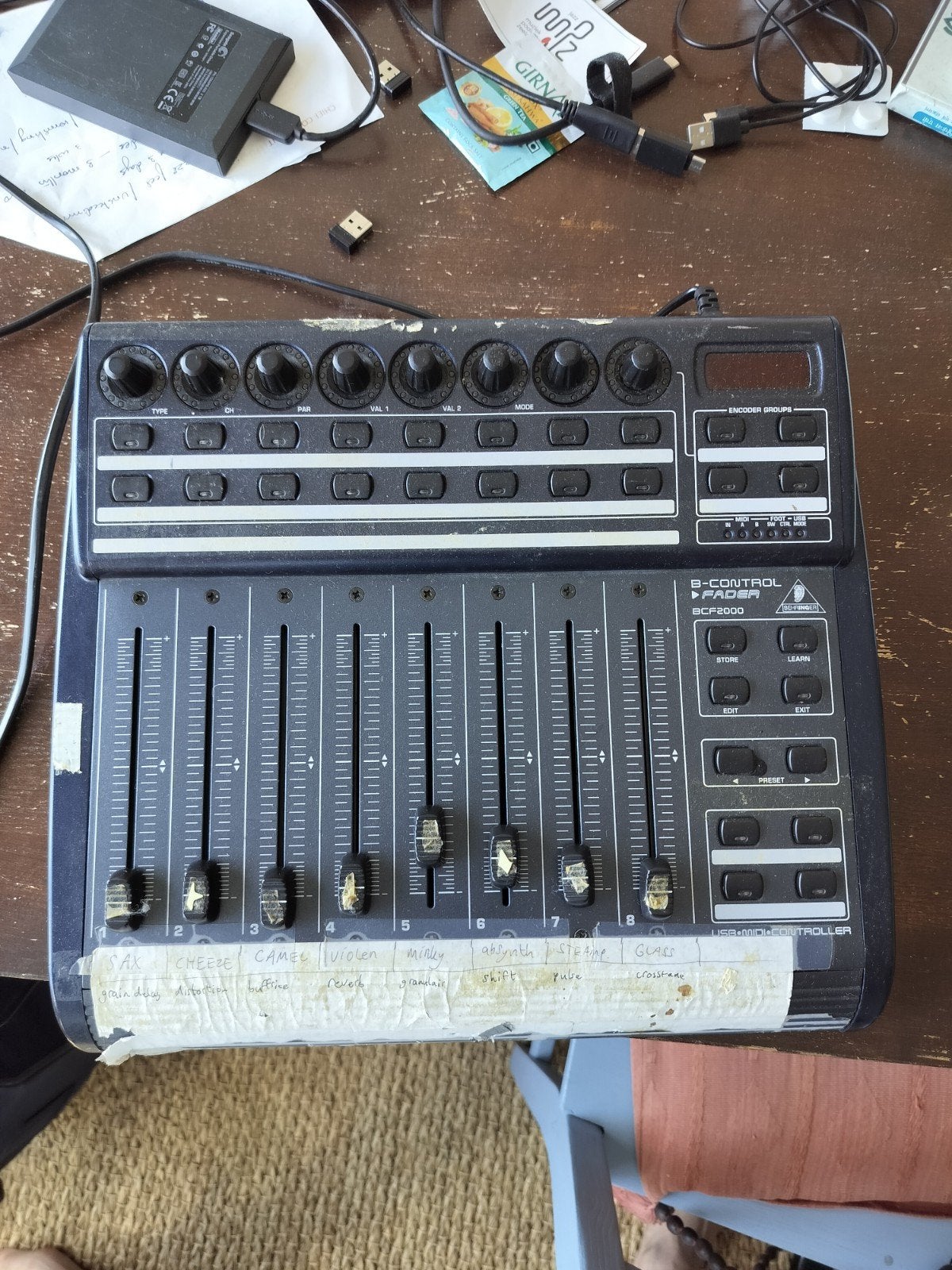 Behringer B-Control Fader BCF2000 MIDI/USB Controller, Ophalen of Verzenden, Gebruikt, 5 tot 10 kanalen