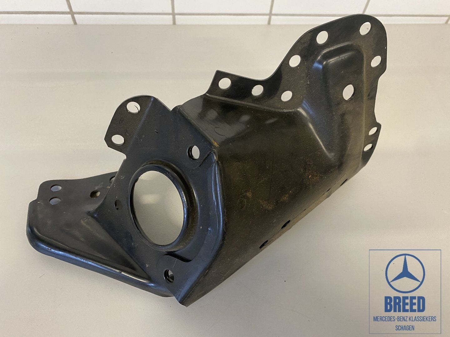 NOS console steungewricht links voor Mercedes-Benz W123, -, Nieuw, Ophalen of Verzenden, -