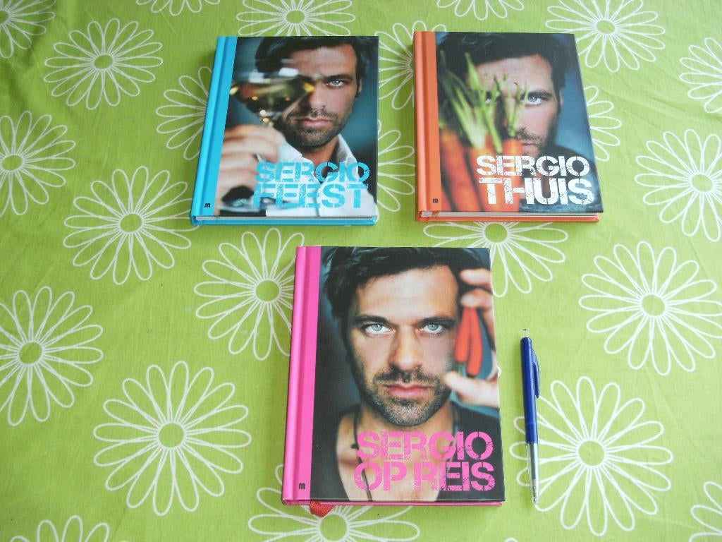 3x Sergio kookboeken - Feest, Op reis en Thuis, Boeken, Kookboeken, Ophalen of Verzenden, Zo goed als nieuw, Hoofdgerechten