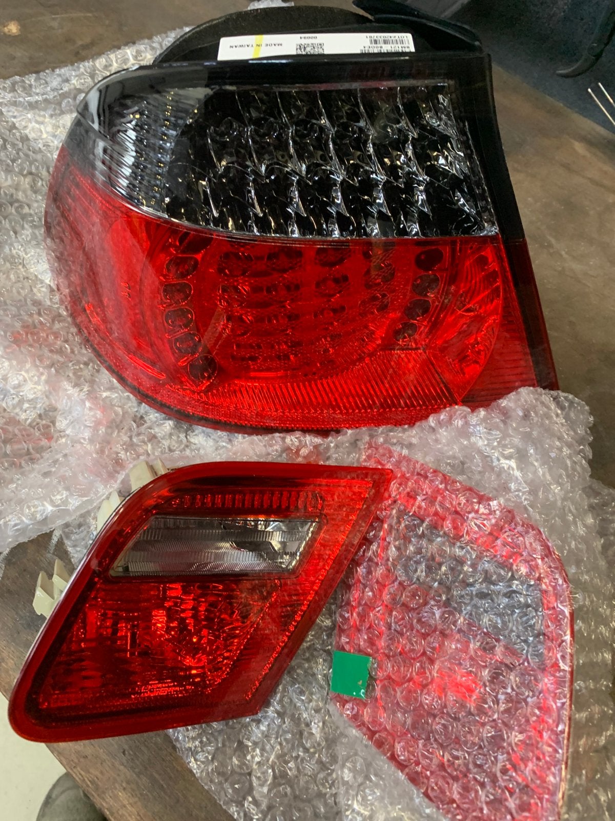 Linker Led achterlicht nieuw E46 coupe cabrio 2000, Auto-onderdelen, Ophalen, Nieuw, BMW