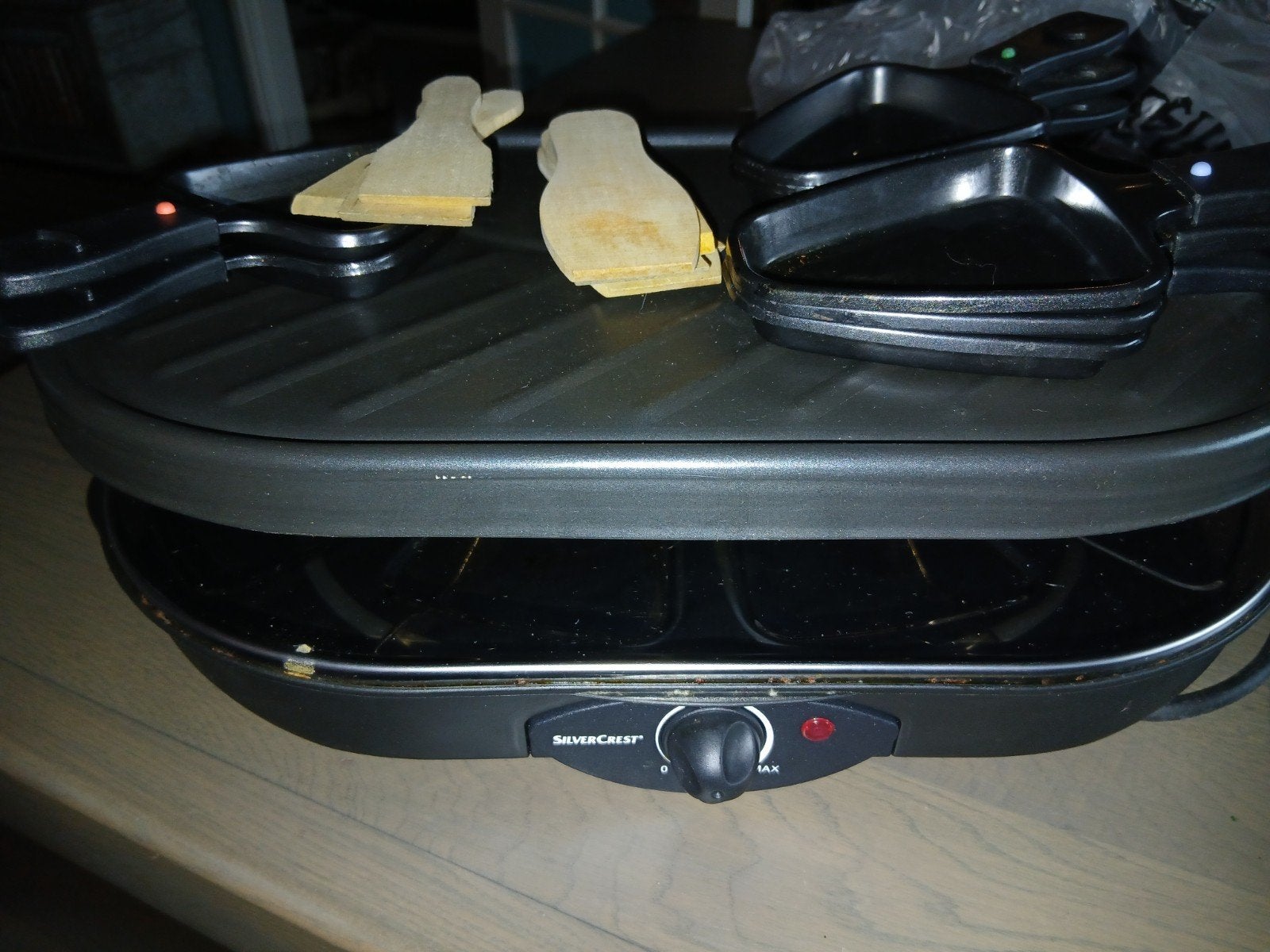 SilverCrest Raclette Grill met 8 Pannetjes en Spatels, Ophalen, Gebruikt