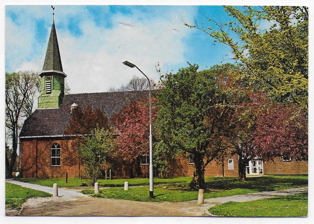 Delfzijl Ned herv Kerk Gelopen Ansichtkaart ( B4514 ), Ophalen of Verzenden, 1980 tot heden, Ongelopen