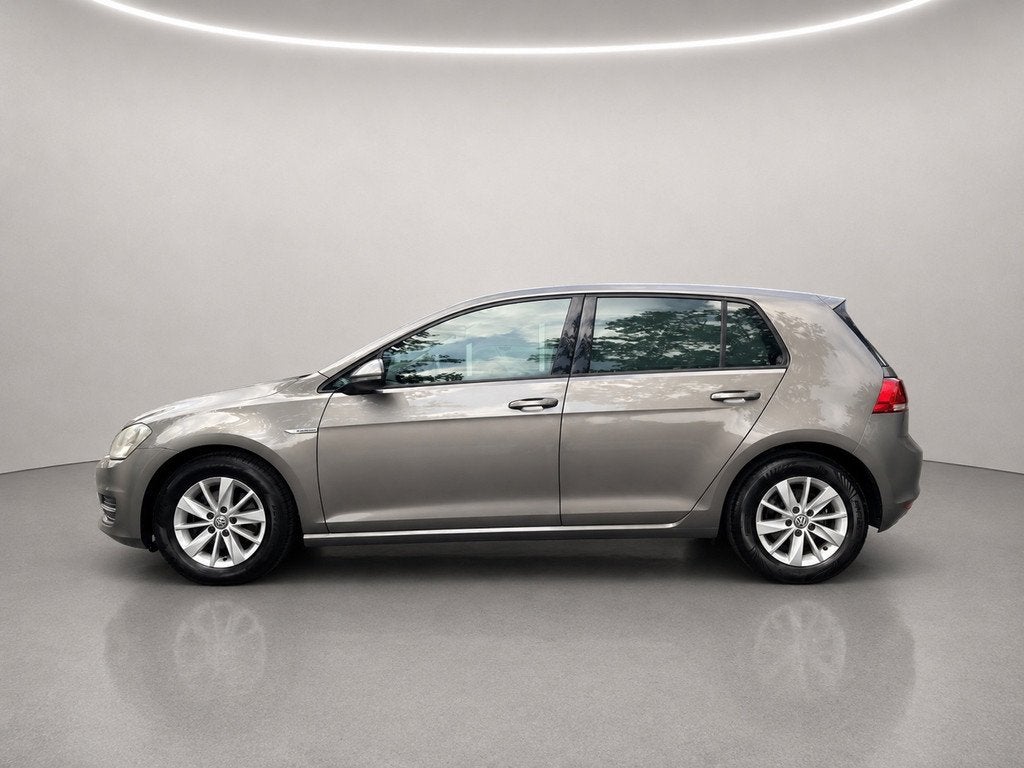 Volkswagen Golf 1.6 TDI Trendline BlueMotion, Auto's, Volkswagen, Voorwielaandrijving, Euro 5, Stof, Gebruikt