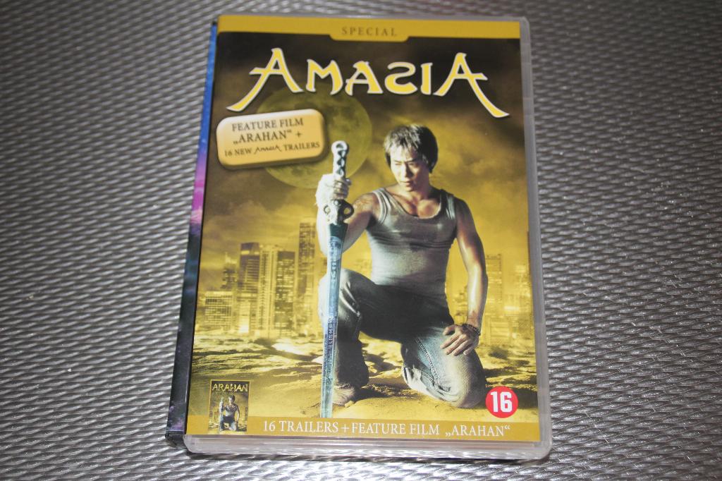 amasia, Vanaf 16 jaar, Ophalen of Verzenden, Gebruikt, Actie
