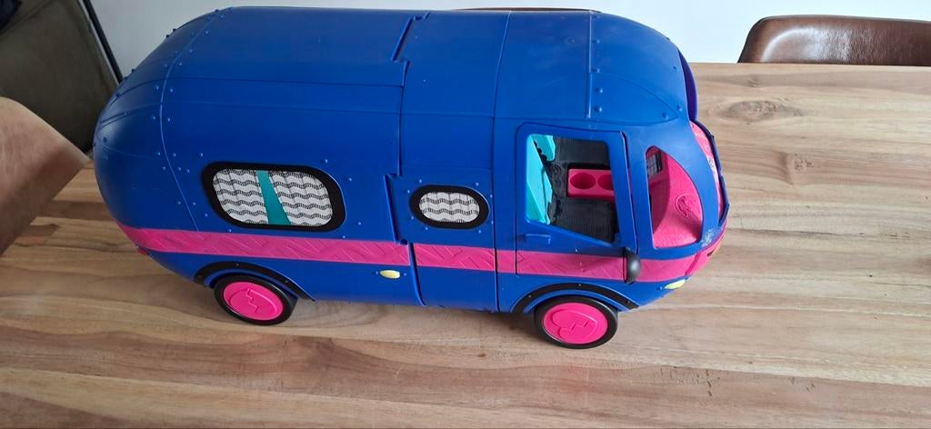 LOL OMG Camper met pop en accessoires, Kinderen en Baby's, Speelgoed | Overig, Ophalen of Verzenden