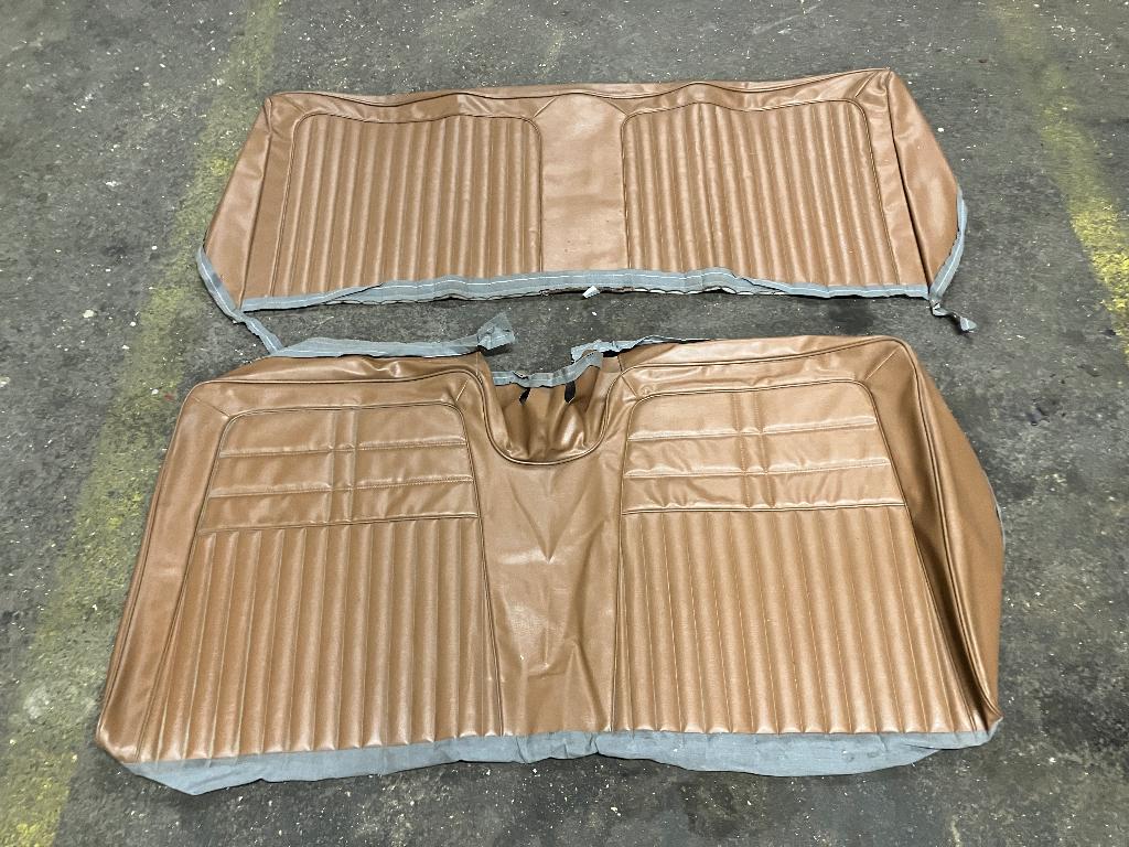 bekleding achterbank Corvair, type onbekend. Nieuw uit doos, Ophalen of Verzenden, Nieuw, Chevrolet