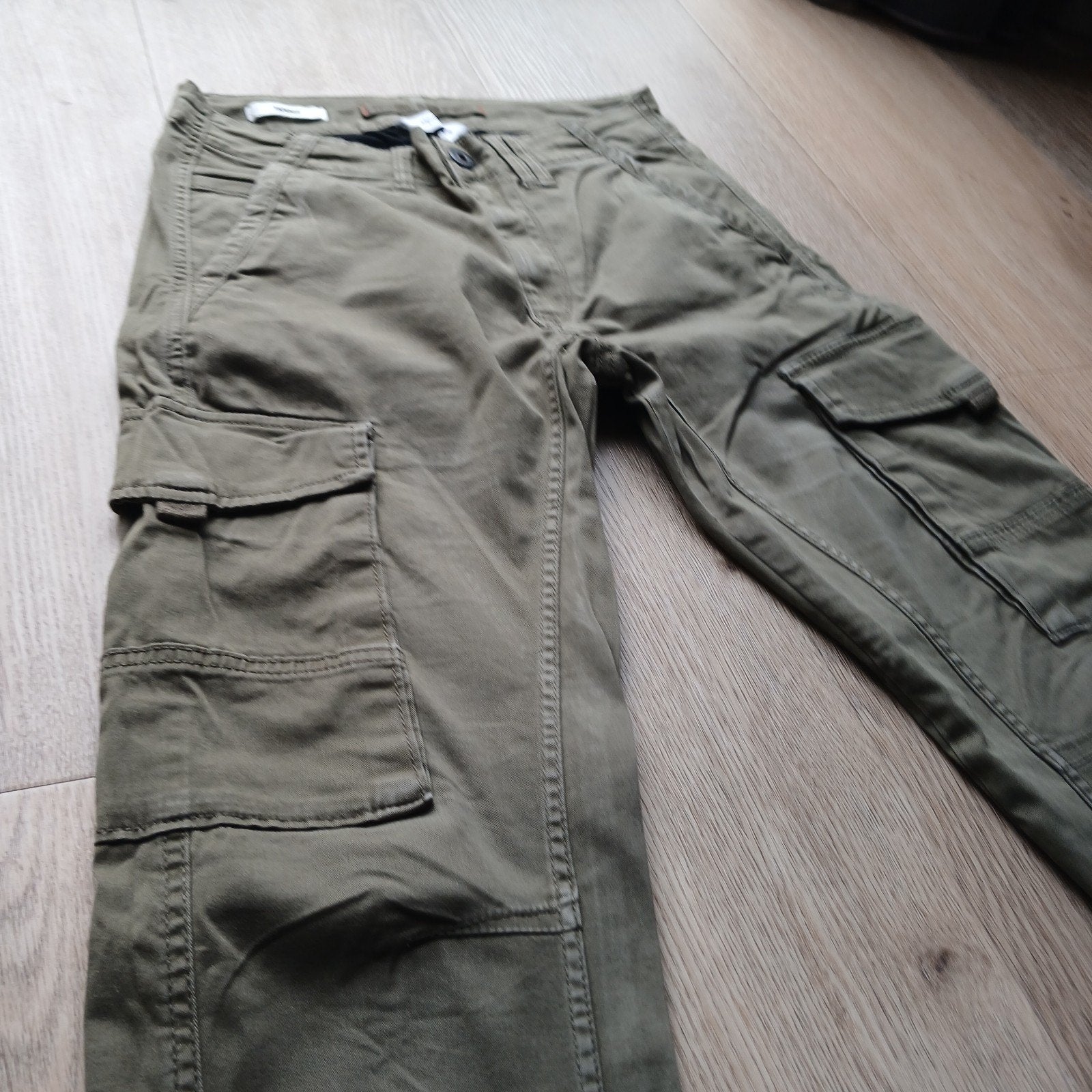 Jack & Jones Tapered Cargo Broek - Maat 29/34, Overige maten, Ophalen of Verzenden, Gedragen, Groen