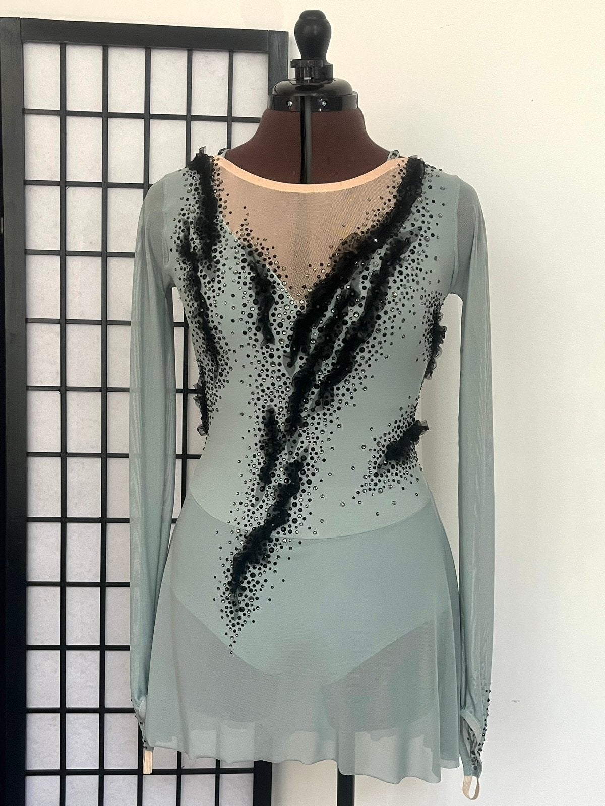 Kunstschaatspakje maat S/M | nooit gedragen, Kleding | Dames, Jurken, Ophalen of Verzenden, Zo goed als nieuw, Maat 38/40 (M)