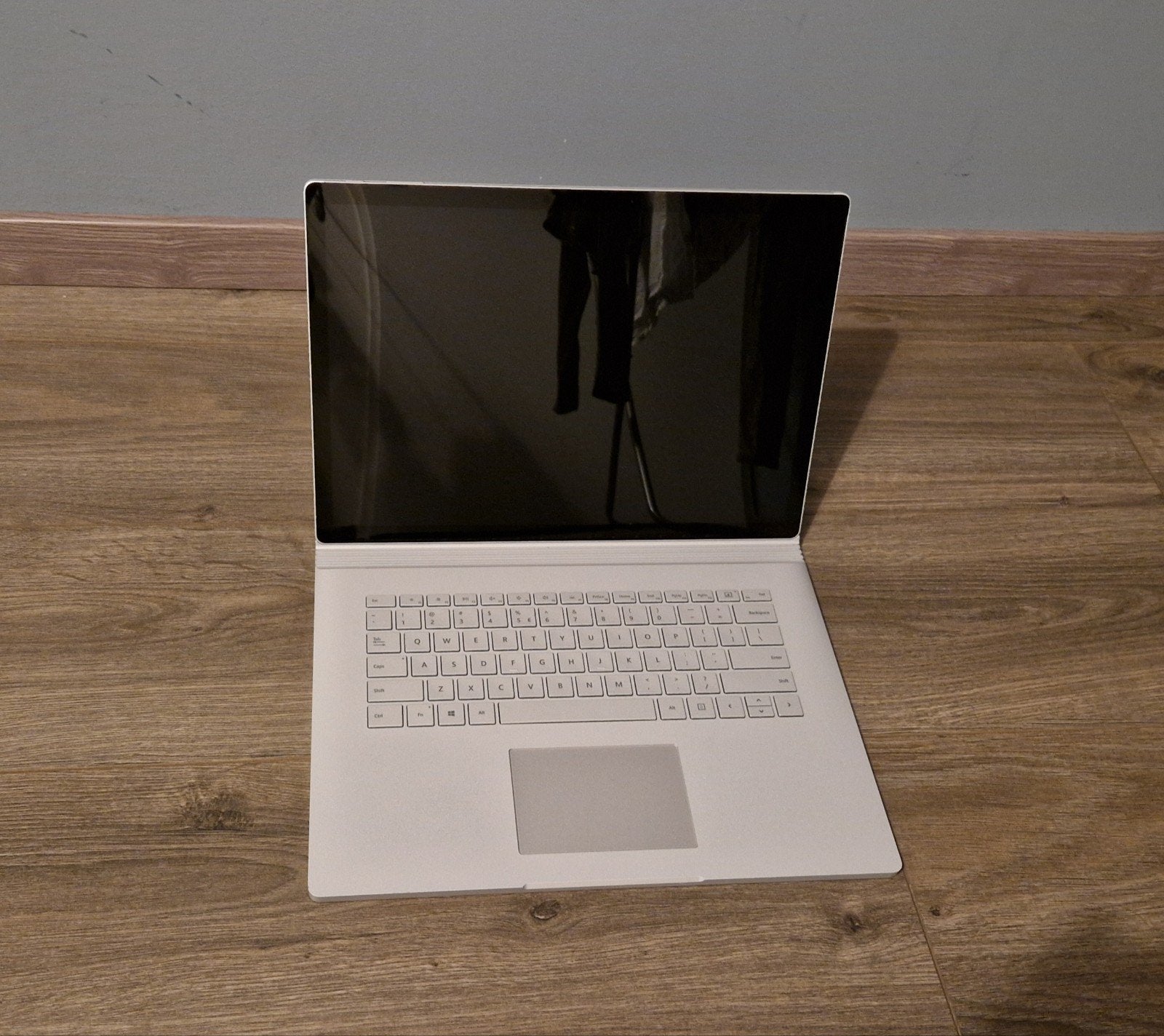 Microsoft Surface Book 2 15" Core i7-8650U 512GB aangeboden, Gebruikt, 2 tot 3 Ghz, Gaming, Intel® Core i7 processor