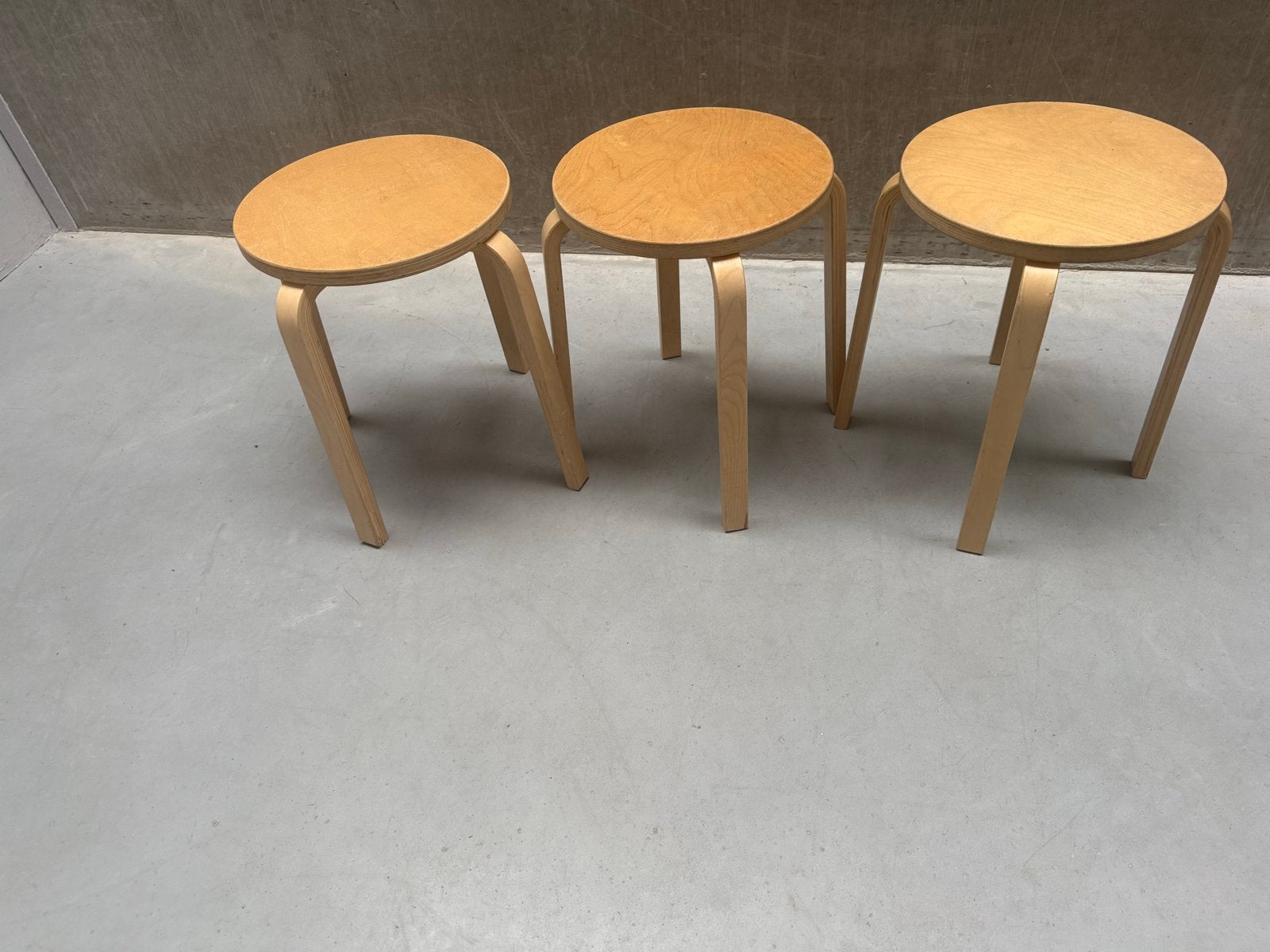 1x IKEA Frosta Kruk, Gebruikt, Verzenden, X, Hout