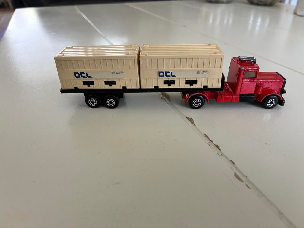 Matchbox Long Haul Truck met trailer, Ophalen of Verzenden, Zo goed als nieuw, Bus of Vrachtwagen