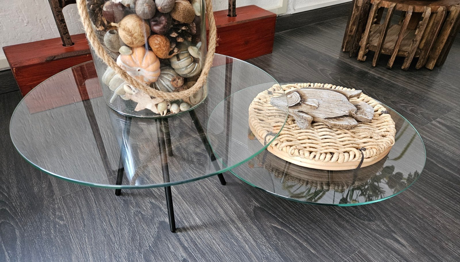 Setje glazen bijzettafeltjes rond met stalen pootjes, Ophalen, Rond, Minder dan 55 cm