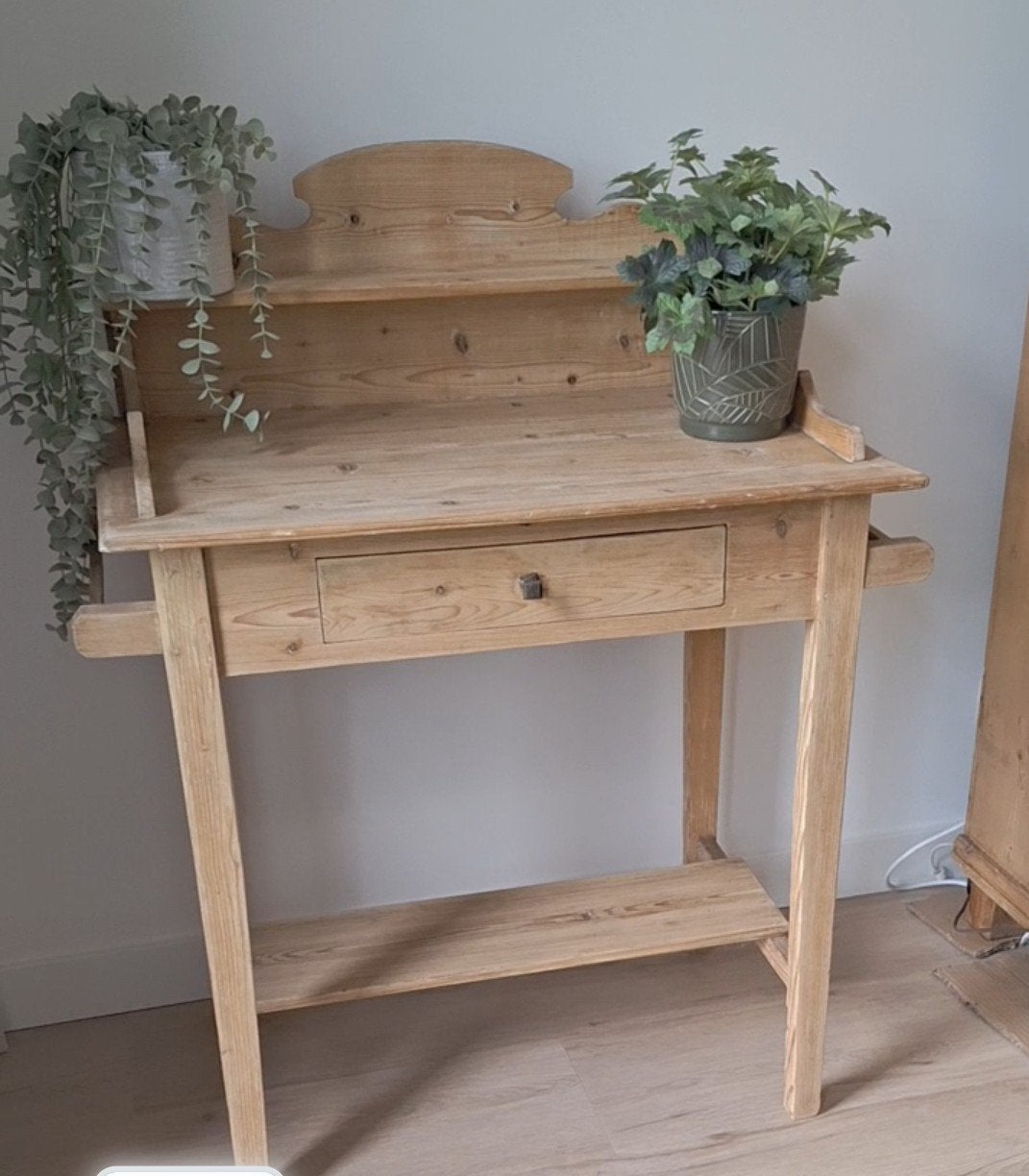 Authentiek grenen wastafeltafeltje / sidetable – brocante –, Ophalen