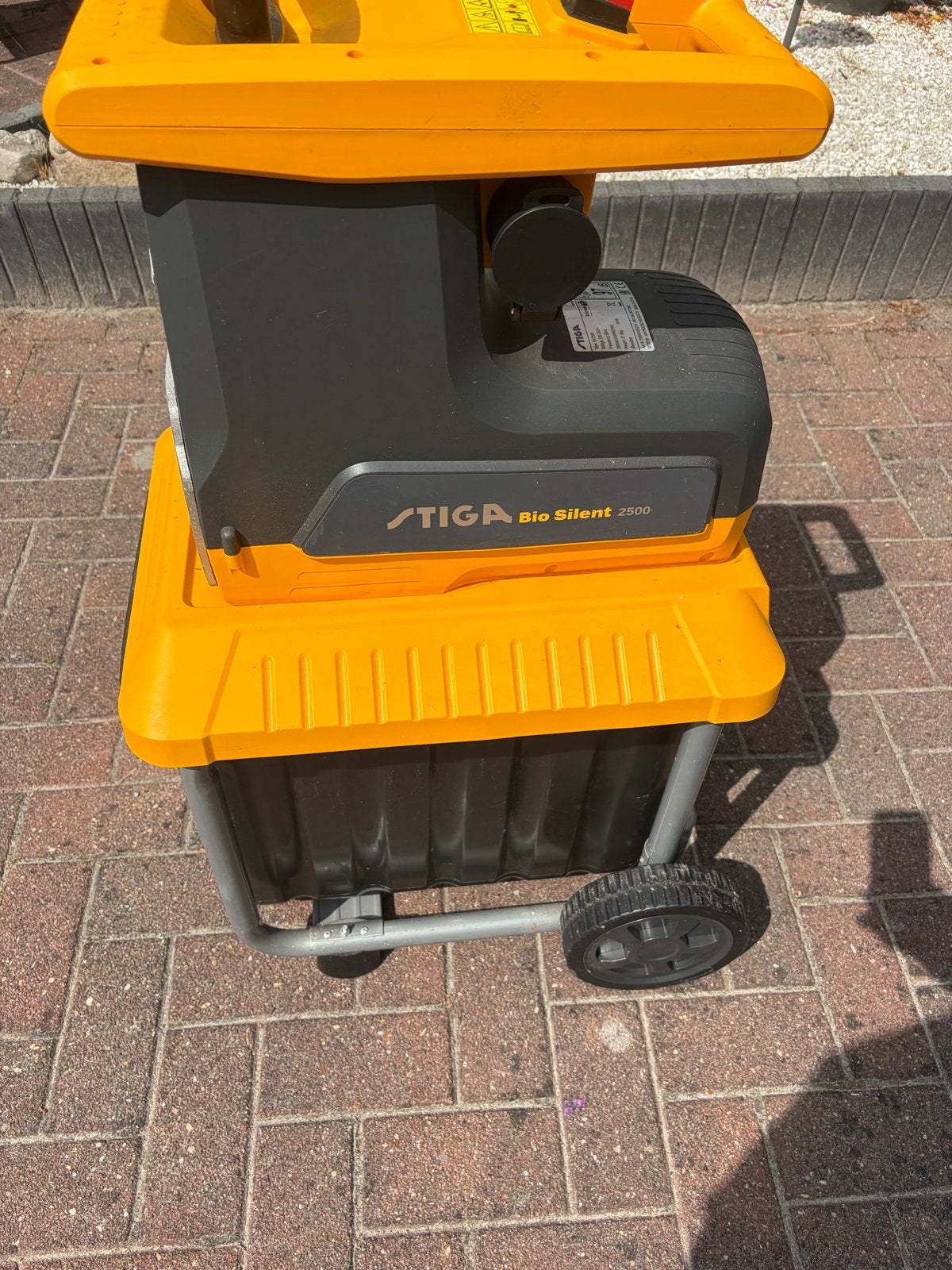 Stiga Bio Silent 2500 Hakselaar - Elektrisch, met opvangbak, Ophalen, Gebruikt, Elektrisch, Met opvangbak