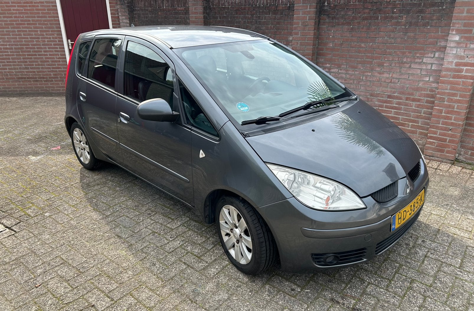 Mitsubishi Colt 1.5 CZ5 2008 Grijs automaat, Auto's, 970 kg, 40 €/maand, Zwart, 4 cilinders