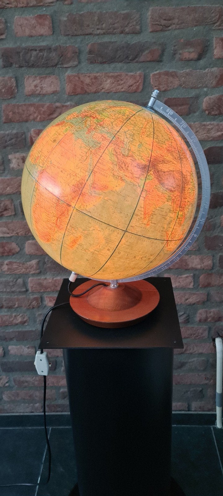 Verlichte Räth Globe uit de jaren '70, Kunststof, Ophalen of Verzenden, Staatkundige wereldbol, Verlicht
