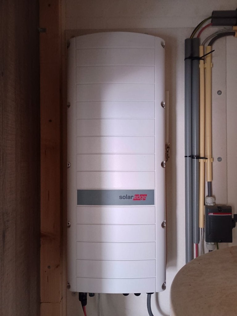 Solaredge Omvormer SE8K-RWS 3fase, geschikt voor thuisaccu, Ophalen, Zo goed als nieuw, Overige typen, Minder dan 100 wattpiek
