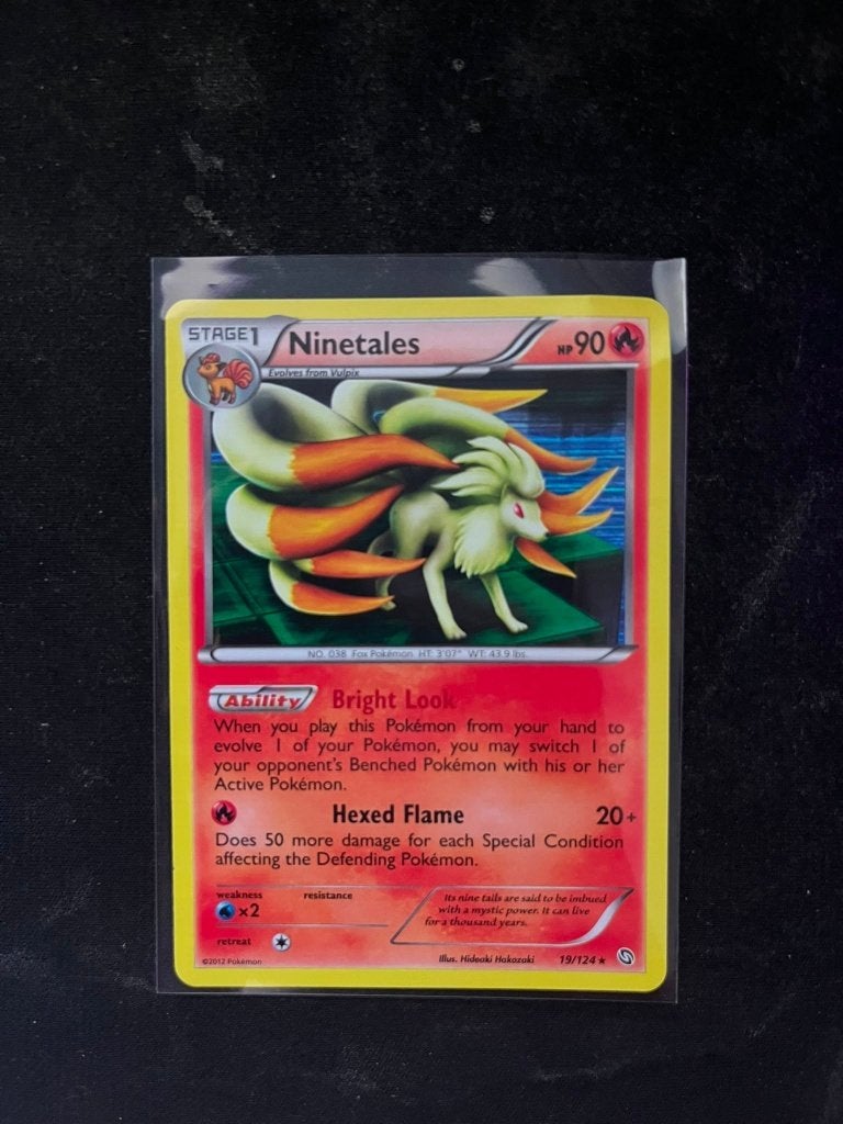 Ninetales 19/124 - Holo - Pokemon Kaart, Ophalen of Verzenden, Zo goed als nieuw