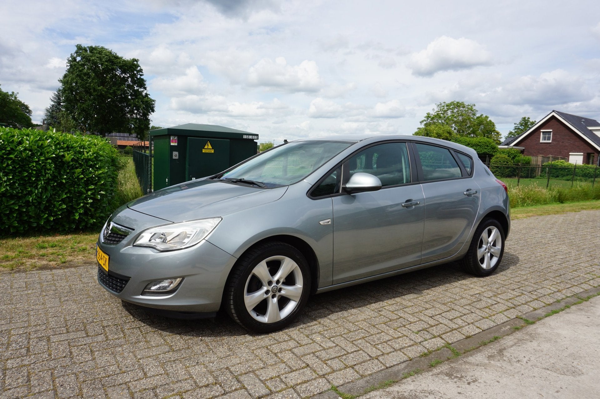 Opel Astra 1.6 Edition 5 deurs, Auto's, Voorwielaandrijving, Euro 5, 680 kg, 4 cilinders