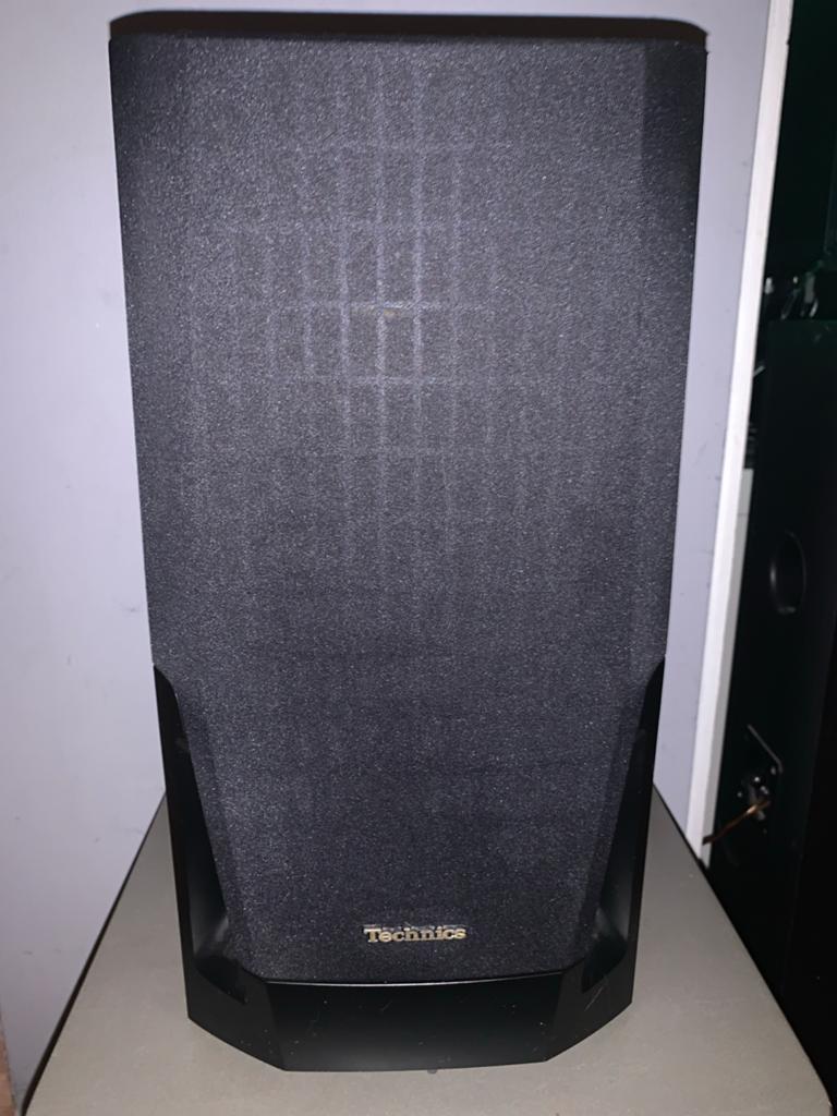 2 x Technics SB-CH530A 3-weg luidspreker systeem, Zo goed als nieuw, 120 watt of meer, Front, Rear of Stereo speakers, Ophalen