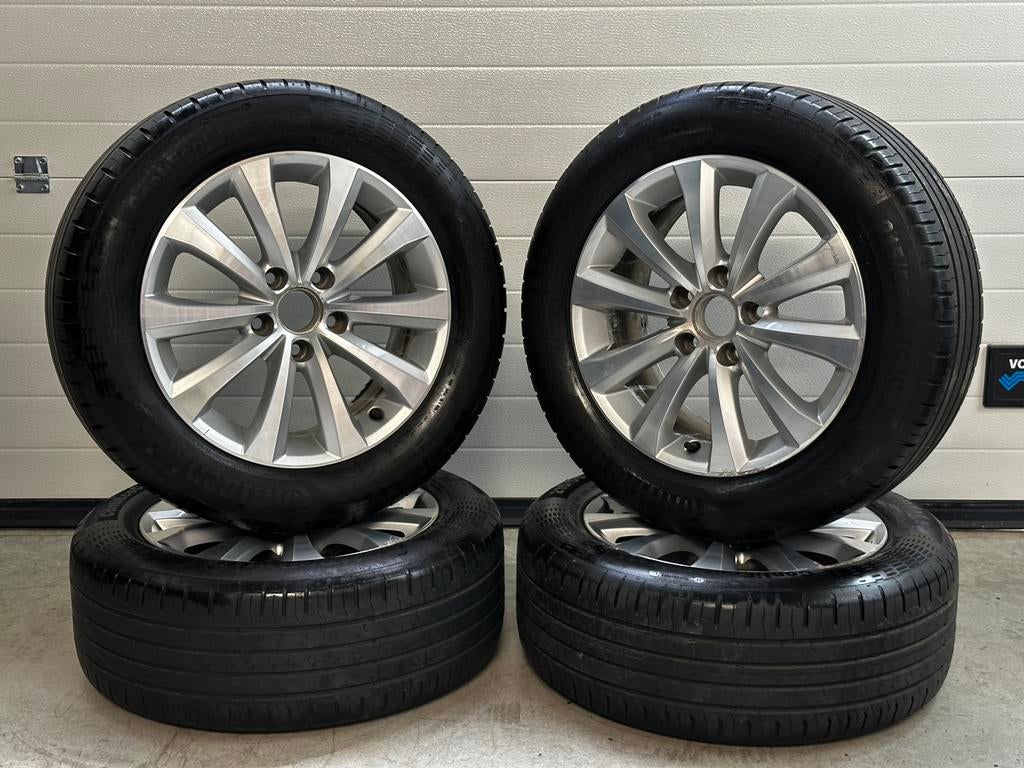 Originele 16 inch 5x112 Volkswagen Golf Velgen & Banden set, 215 mm, 16 inch, Banden en Velgen, Ophalen of Verzenden
