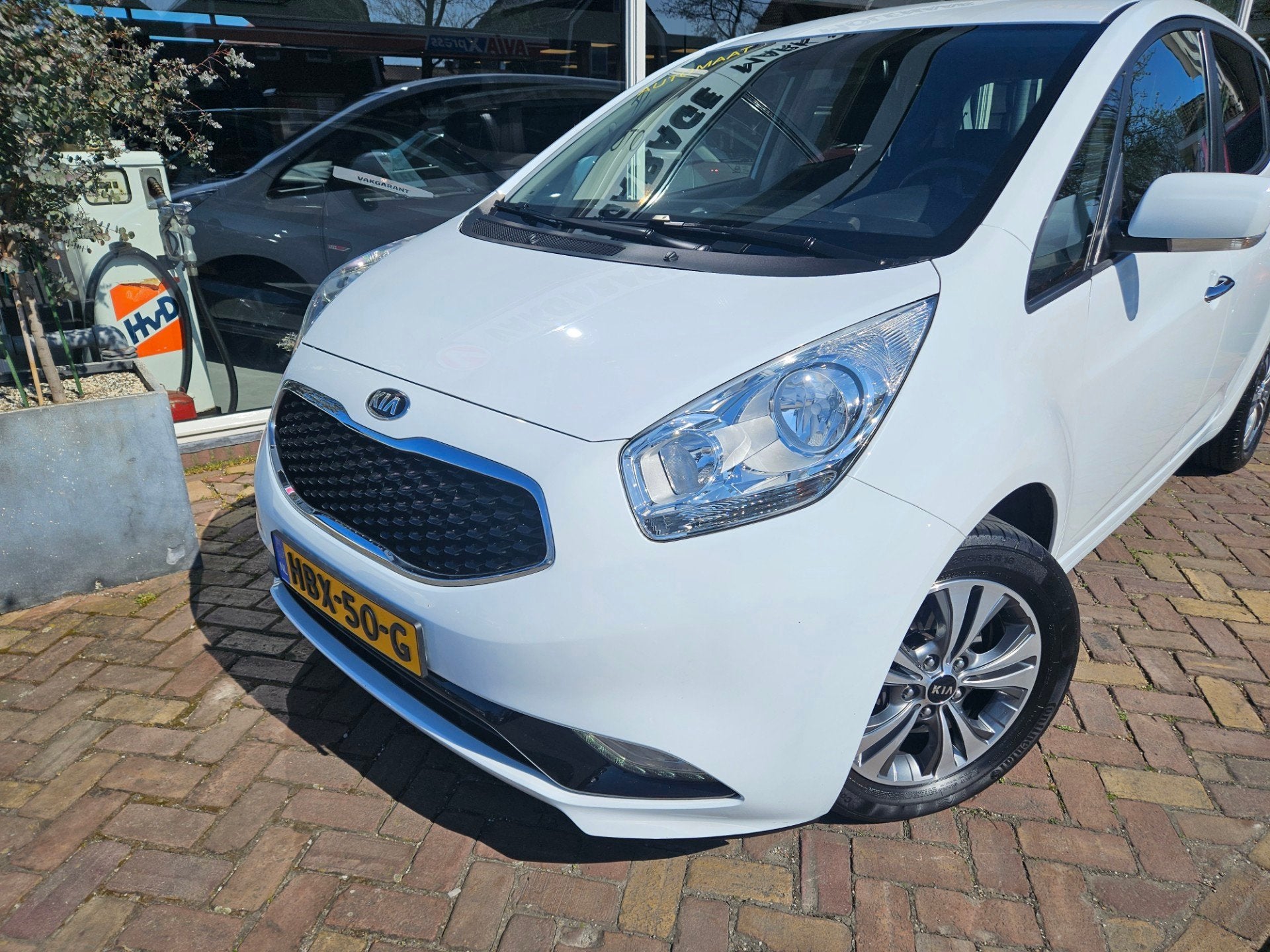 Kia VENGA 1.6 CVVT ExecutiveLineautomaat,leuk auto,veel opti, Auto's, 15 km/l, Gebruikt, 4 cilinders, Wit
