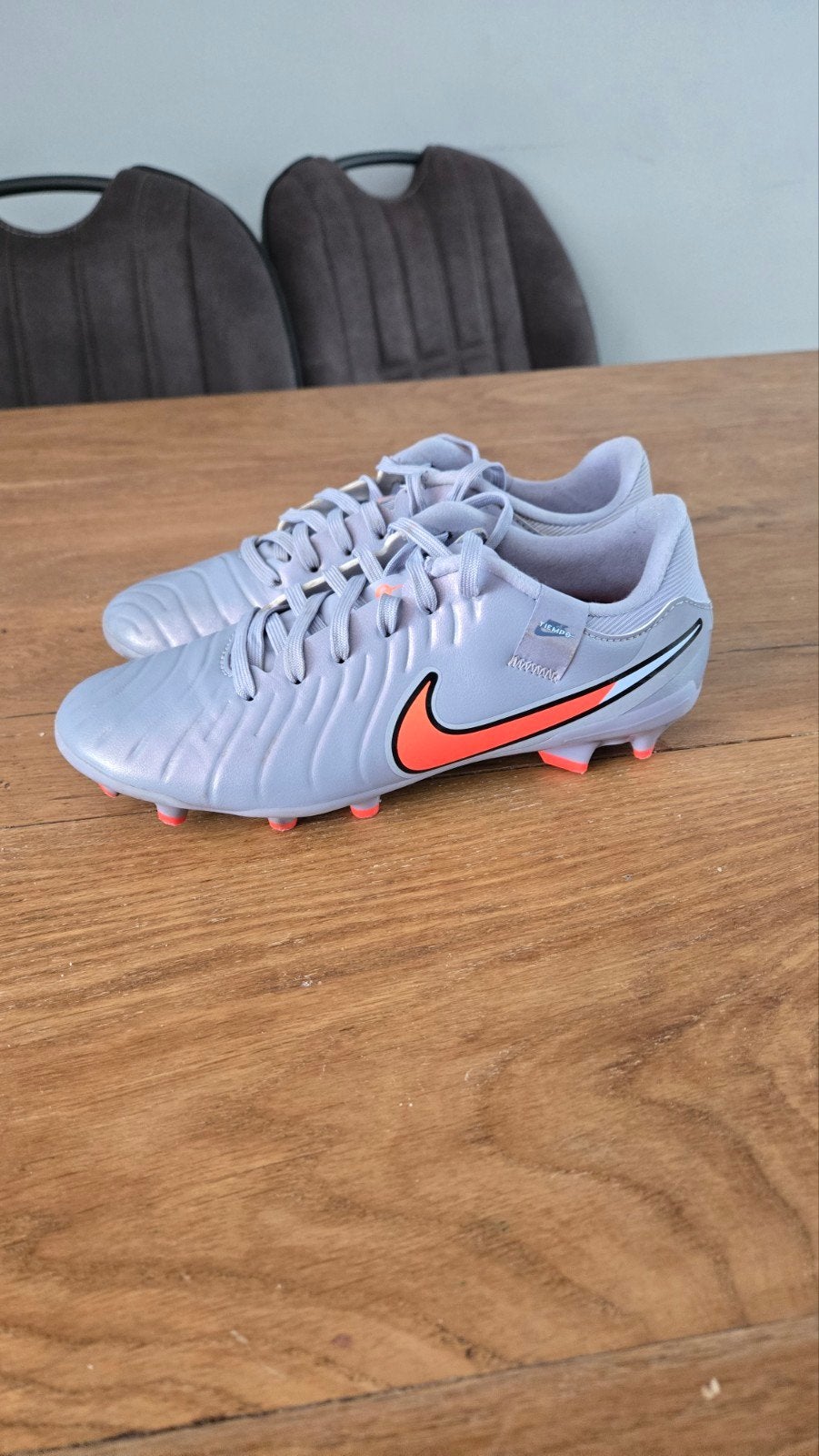 voetbalschoenen nike tiempo, Ophalen, Schoenen, Maat M, Zo goed als nieuw