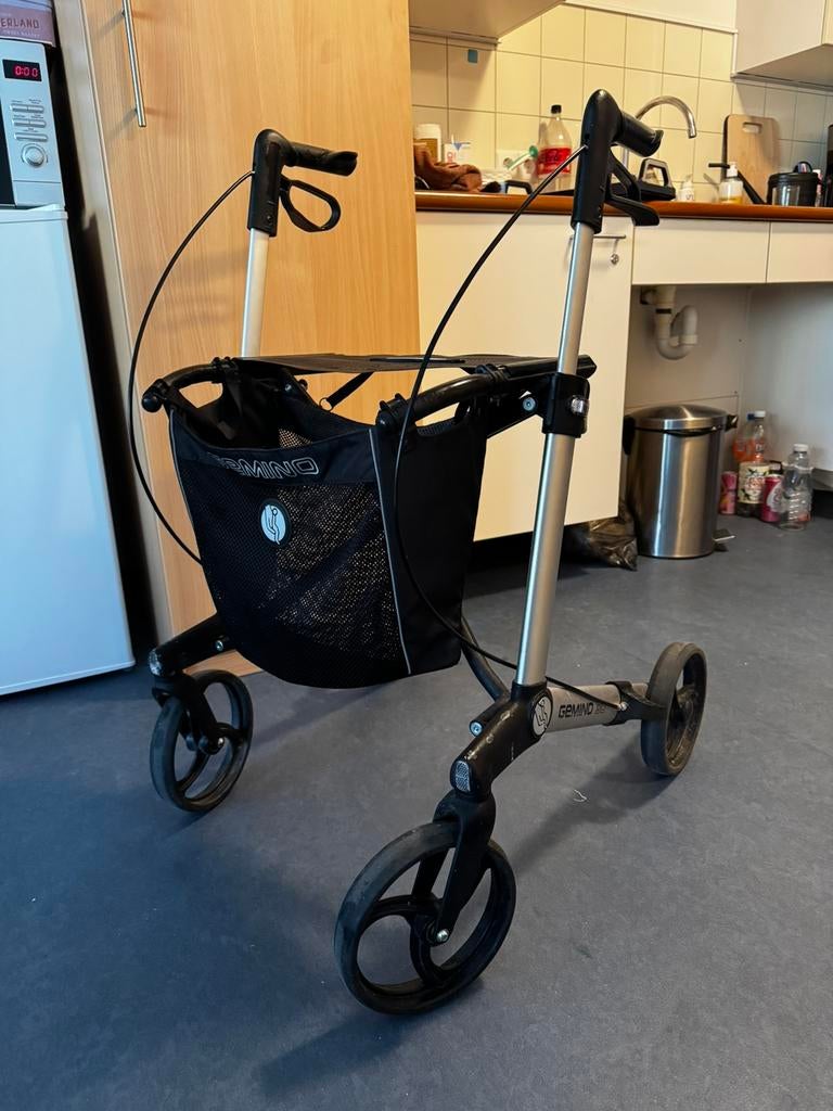 Gemino 30 rollator zgan, Diversen, Rollators, Zo goed als nieuw, Opvouwbaar, Ophalen of Verzenden