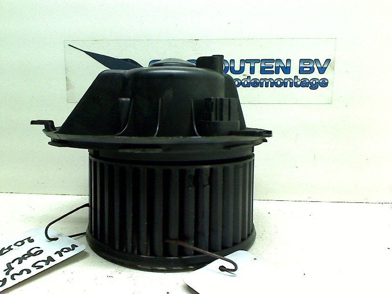 Kachel Ventilatormotor Volkswagen Golf V (1K1) 42706329E, Gebruikt, Volkswagen, Volkswagen AG, Kundenbetreuung@volkswagen.de