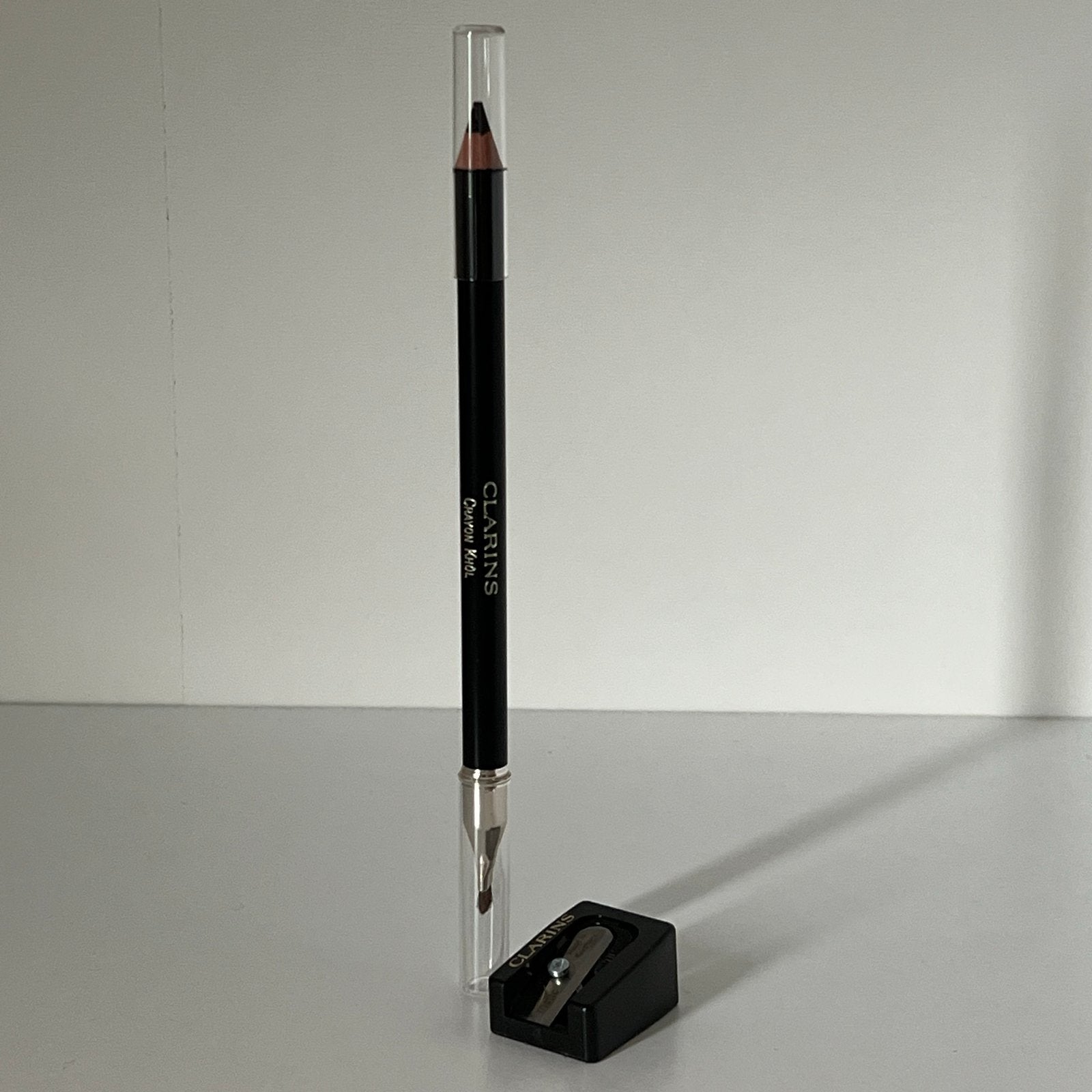 Clarins Oogpotlood met Puntenslijper #01 Carbon Black#, Ogen, Zwart, Nieuw, Ophalen of Verzenden