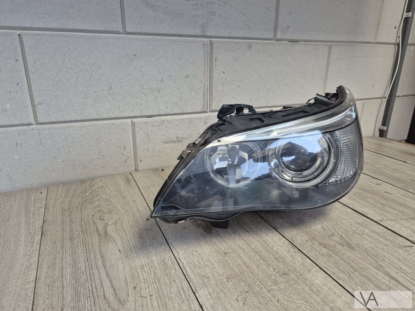 Koplamp links XENON van BMW 5 serie E60 E61 dynamic 03 - 05, Gebruikt, -, -, Ophalen of Verzenden
