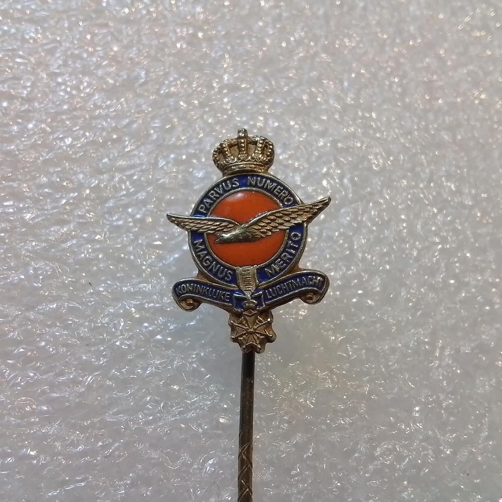 Kon.luchtmacht,zilver merk 835,2e gehalte, Verzamelen, Speldjes, Pins en Buttons, Ophalen of Verzenden
